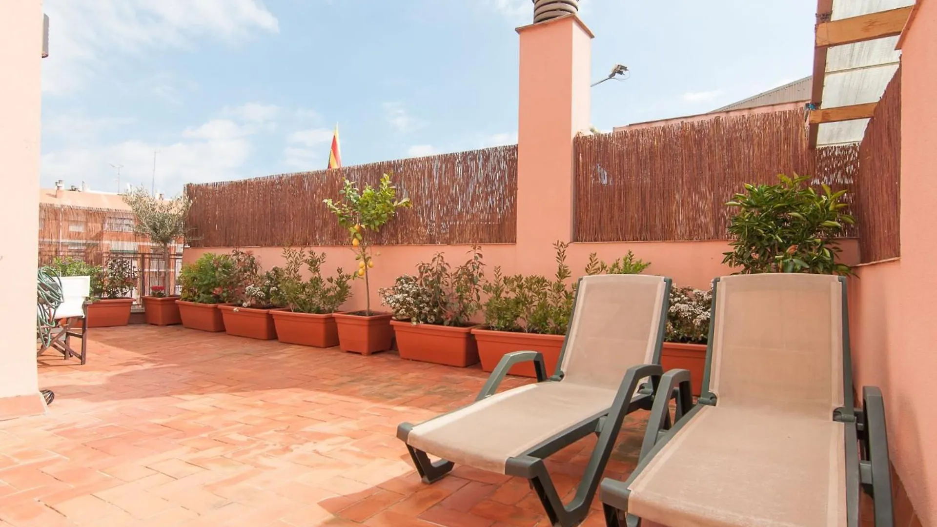 바르셀로나 Private Terrace At Sagrada Familia 아파트 0*,
